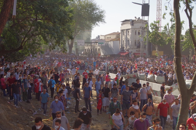 Taksim Square - Gezi Park Protests, İstanbul. Photo: Alan Hilditch (CC BY 2.0)