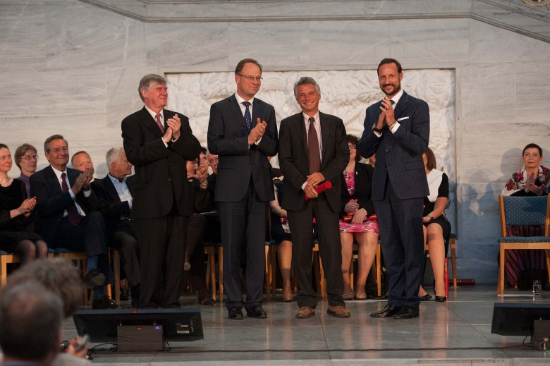 Denis de Kergorlay, Commissioner Navracsics, Roberto Nardi and HRH Crown Prince Haakon of Norway during the Awards Ceremony at Oslo City Hall on 11 June 2015. Photo: Espen Sturlason