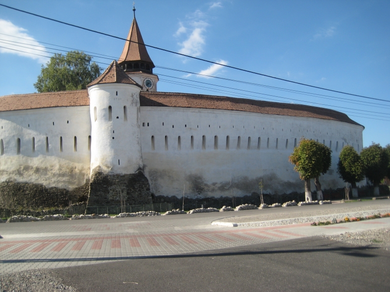 Fortified church of Viscri (Transylvania), classified as a Word Heritage site by UNESCO in 1999. Photo: Europa Nostra